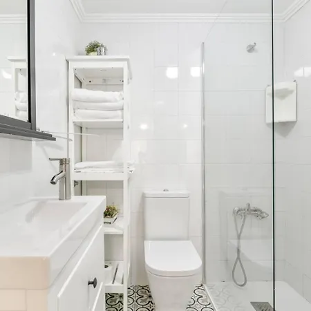 Apartment Portuguese Design 1 Bedroom In The Heart Of