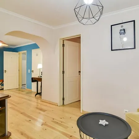 Portuguese Design 1 Bedroom In The Heart Of Apartmán *